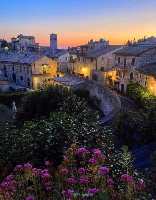 Da Marzietta Villa Assisi Exterior photo