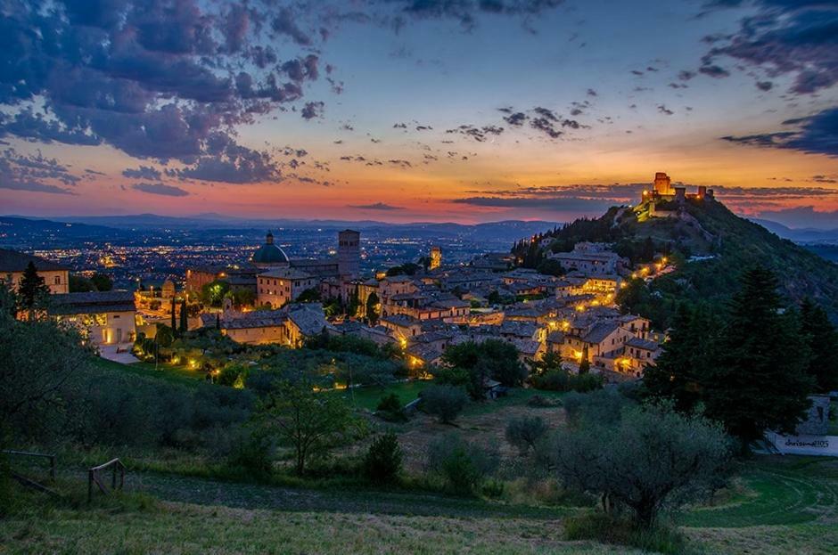 Da Marzietta Villa Assisi Exterior photo